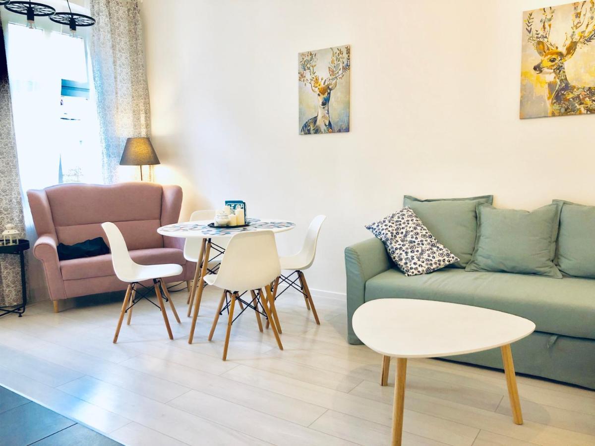 Apartament Delux 2 Legnica Ul. Kominka 16 Daire Dış mekan fotoğraf