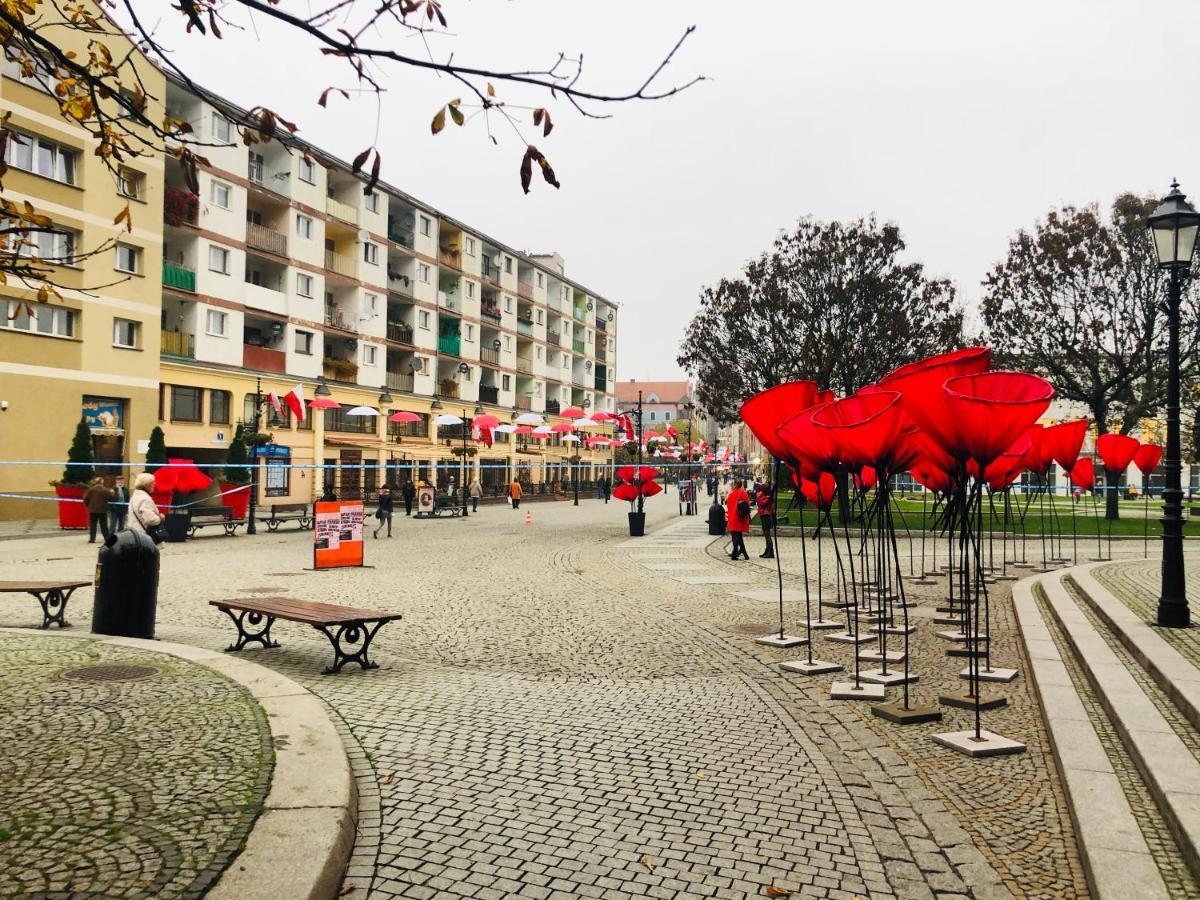 Apartament Delux 2 Legnica Ul. Kominka 16 Daire Dış mekan fotoğraf